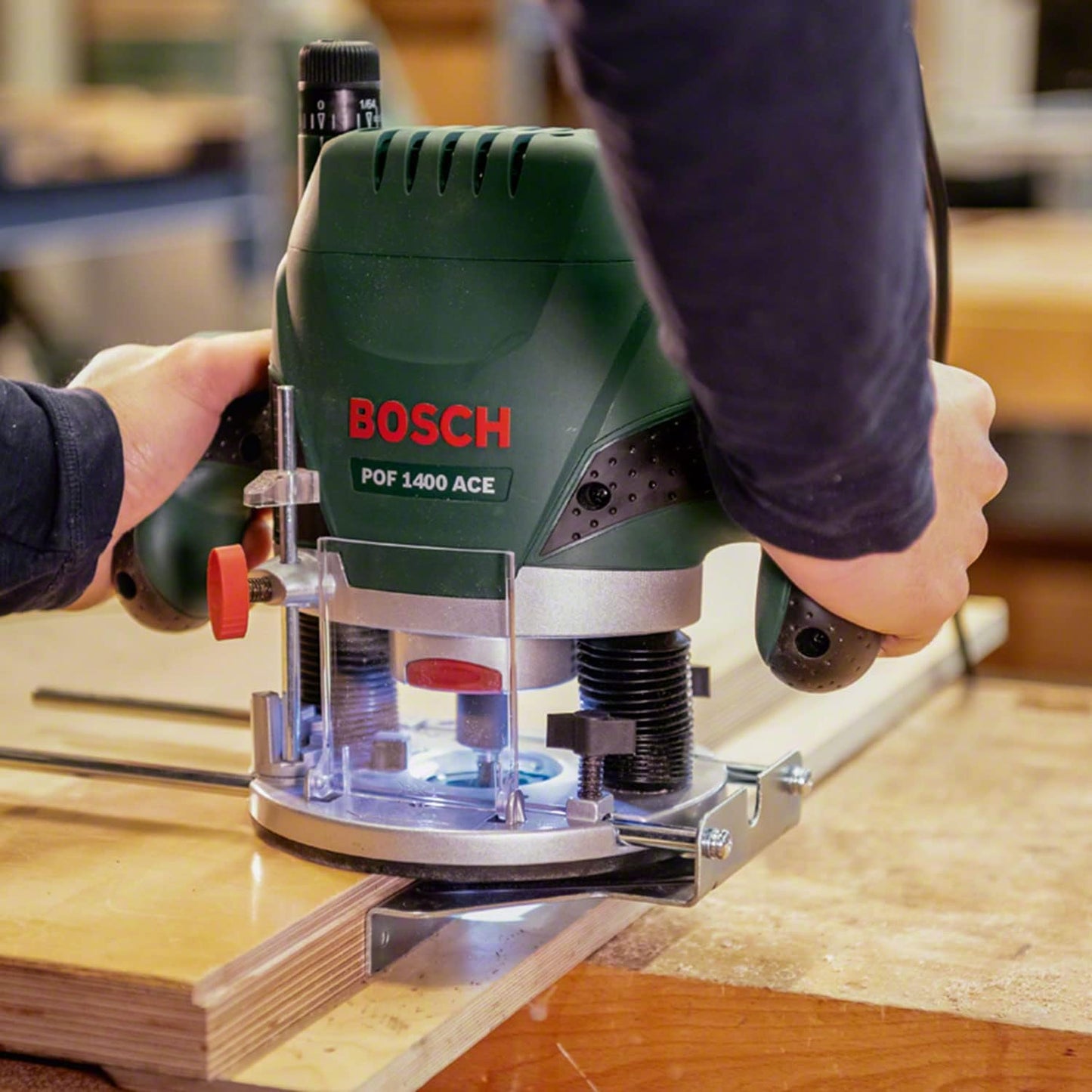 Bosch Router POF 1400 ACE (1400 watts, in case)